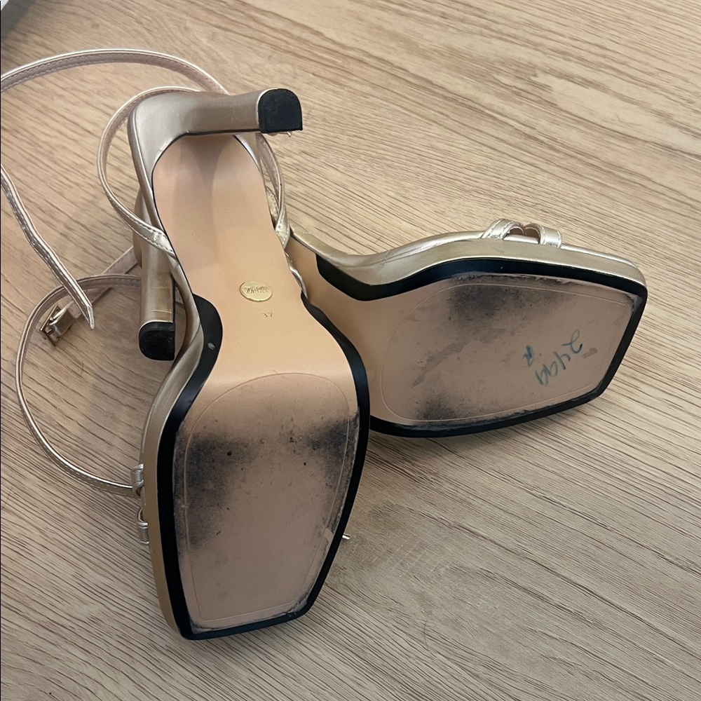 Zara Women's Metallic Gold Heels - Picture 5 of 6